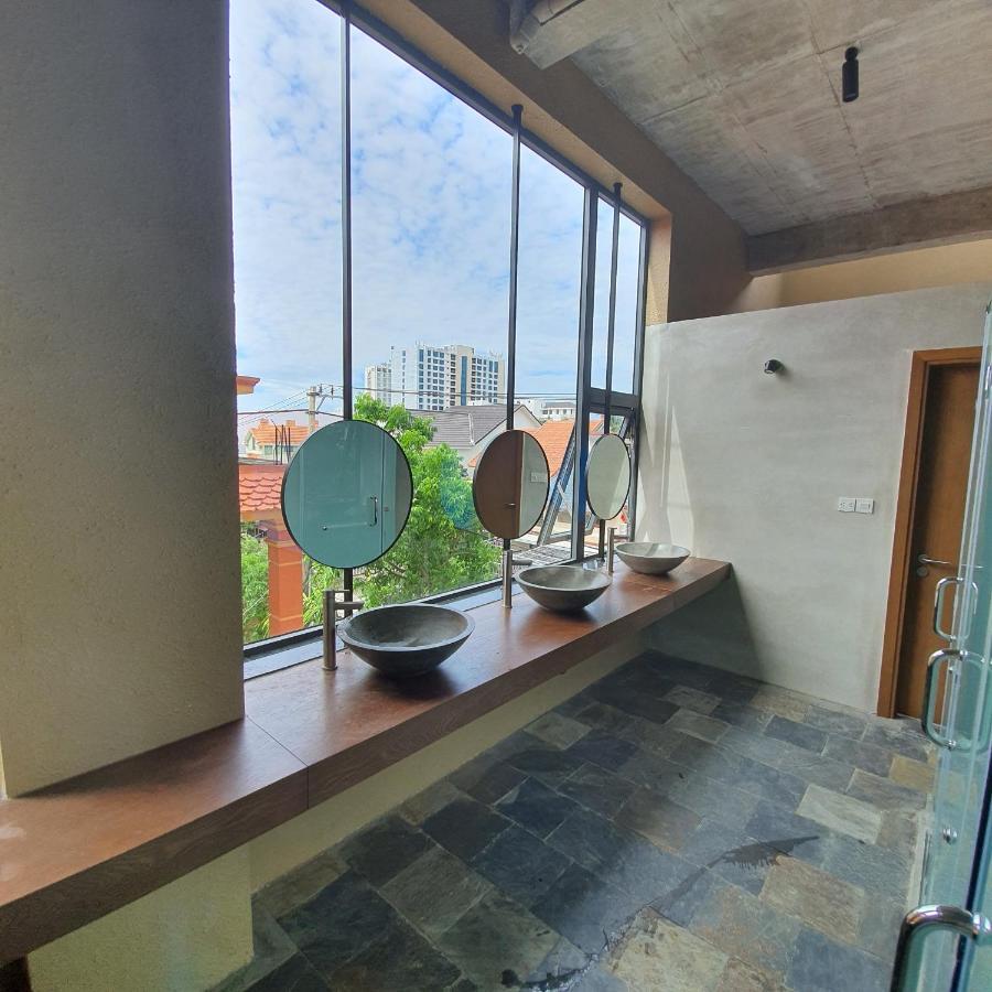 Cagina Boutique Hostel Dong Hoi Esterno foto